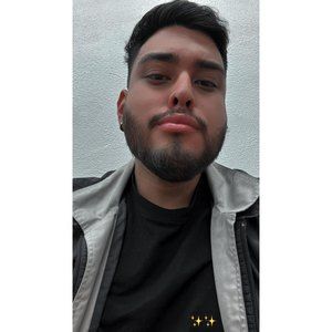 Meet your Posher, Javier